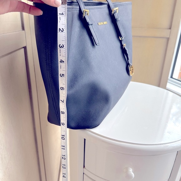 Michael Kors Blue Leather Jet Set Travel Tote - Picture 12 of 12